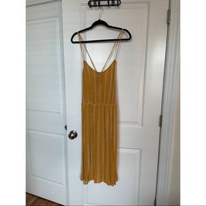 Target Xhilaration yellow stripe cross back dress size L fits like XL